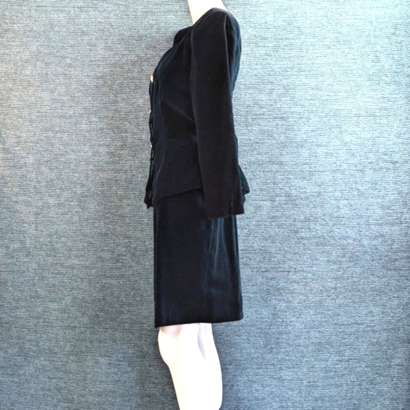Vtg Niki Petites Velvet Skirt Set - Picture 8 of 17